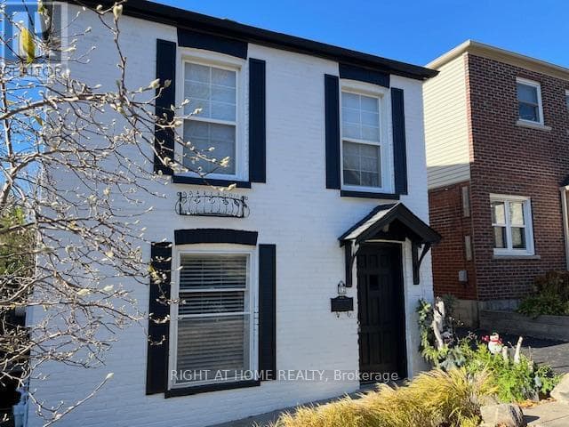 Photo of 52 BERESFORD AVENUE