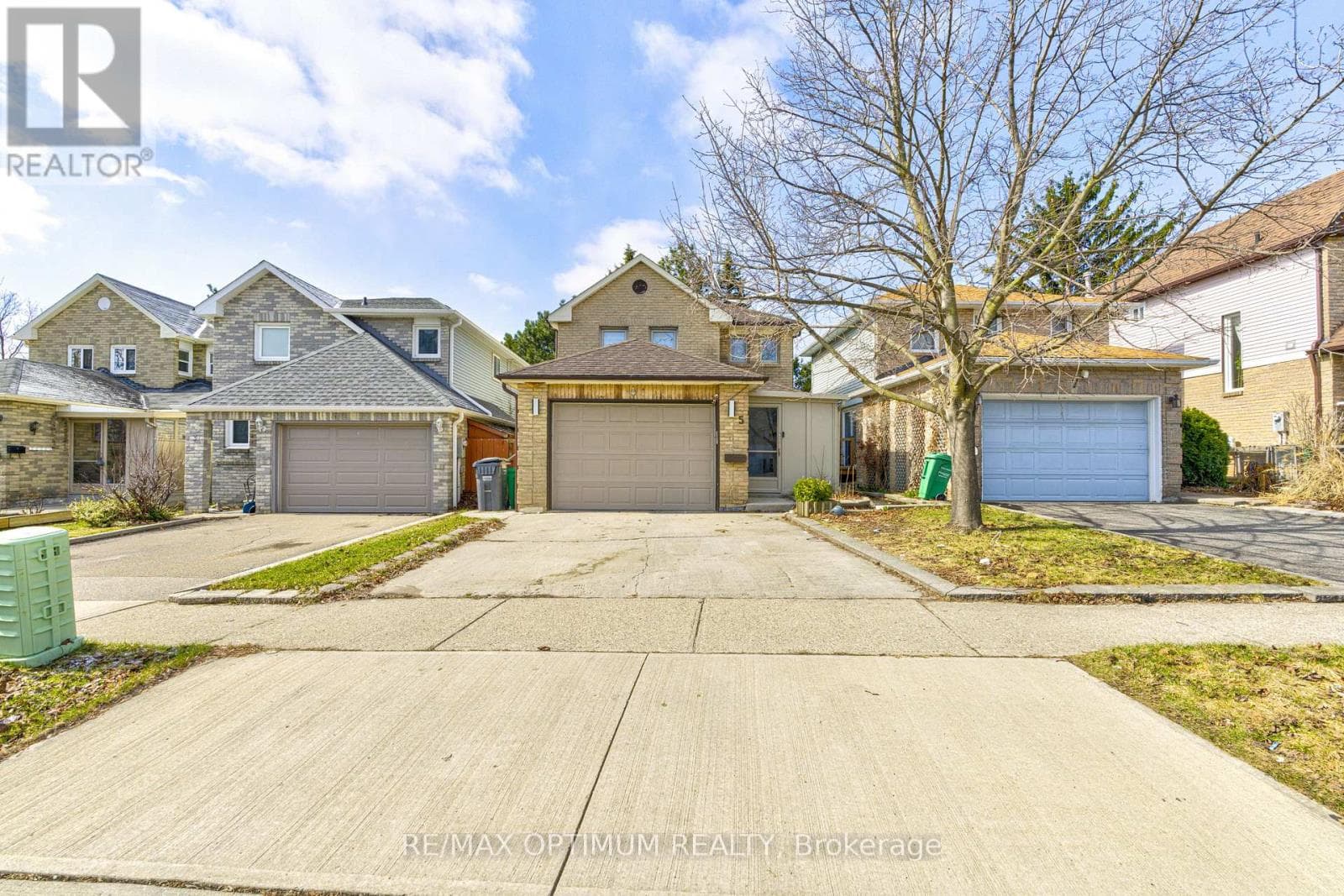 Photo of 5 ROEHAMPTON CRESCENT