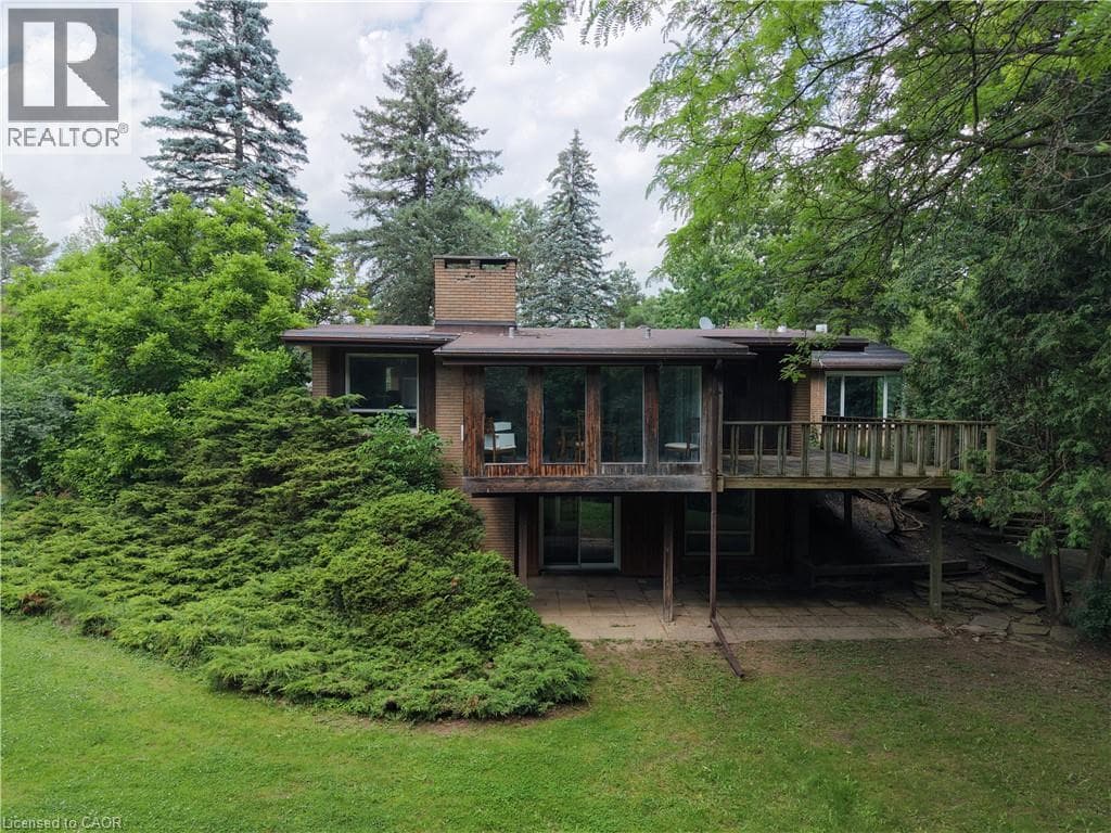 Photo of 560 CRANE Court