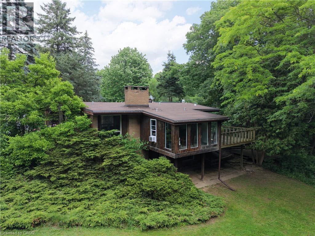 Photo of 560 CRANE Court