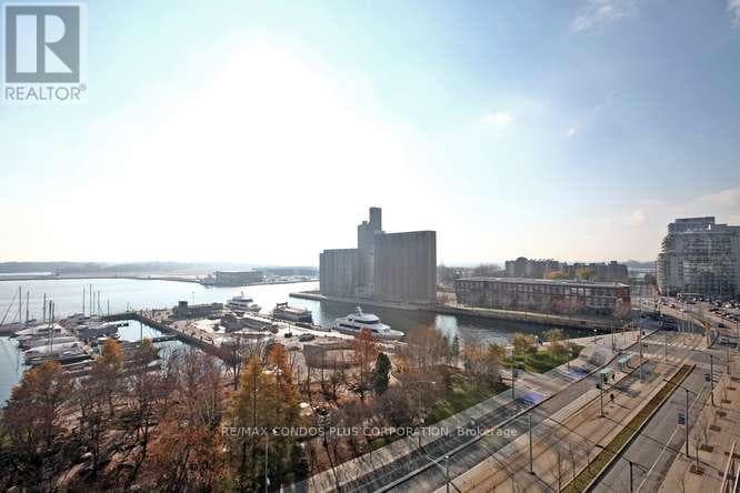 Photo of 902W - 500 QUEENS QUAY W.