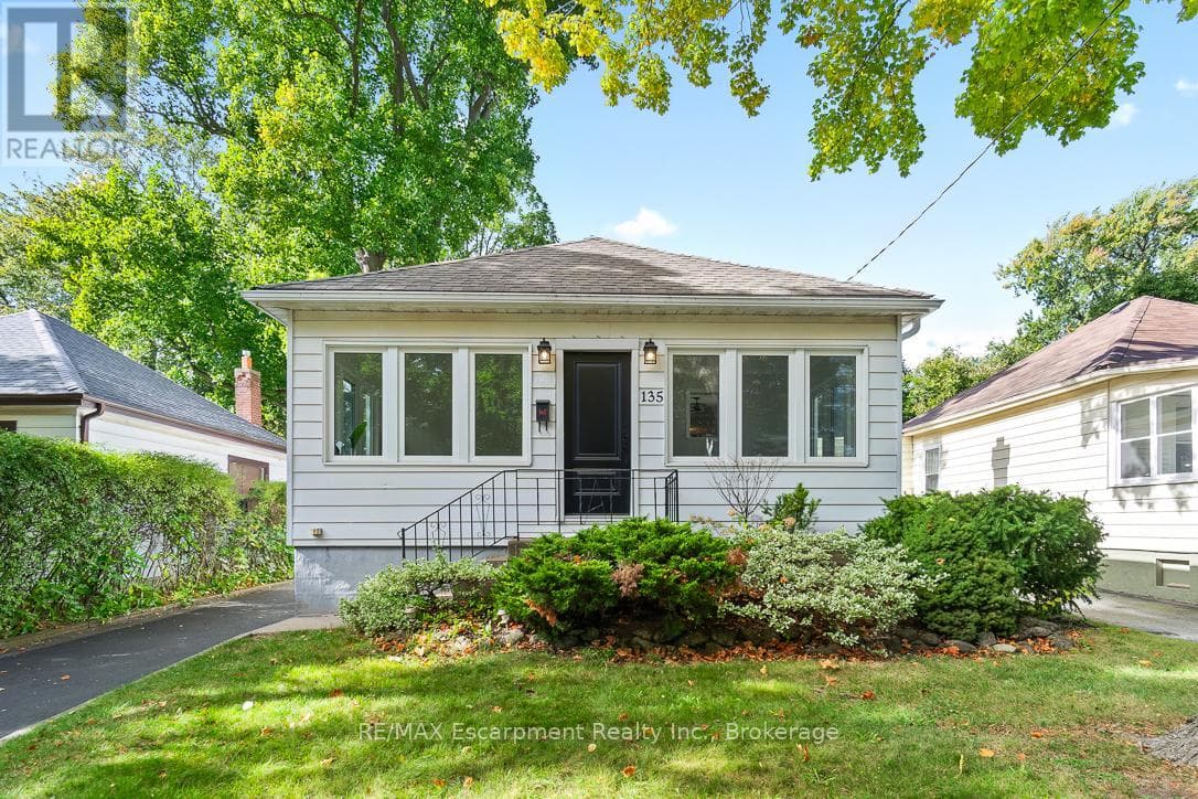 Photo of 135 DEANE AVENUE