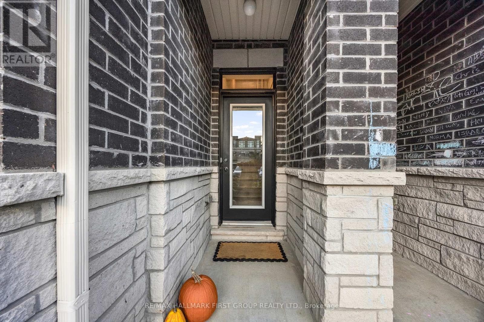 Photo of 3034 ISLINGTON AVENUE