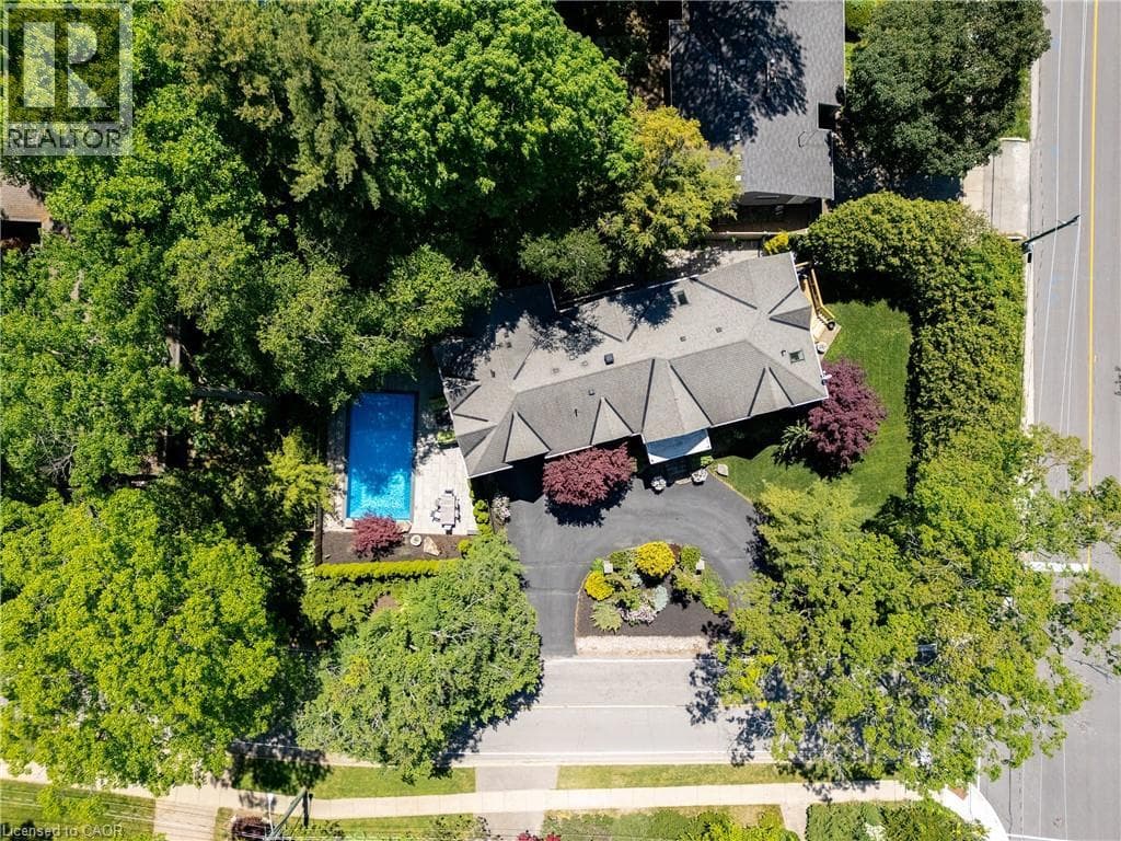 Photo of 376 WEDGEWOOD Drive