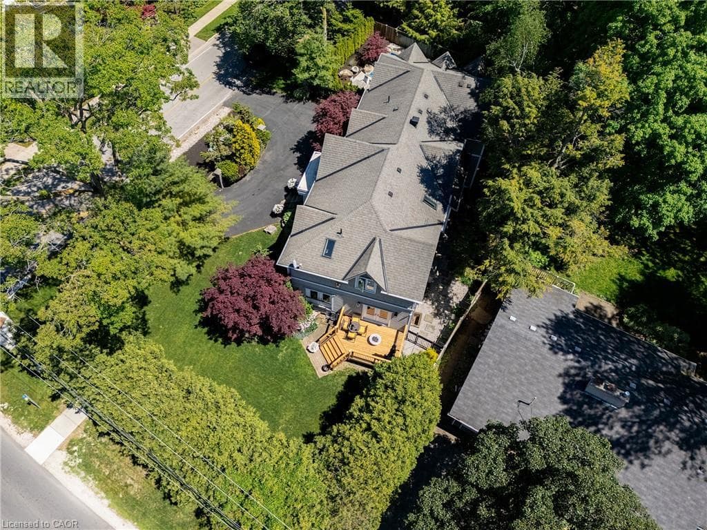 Photo of 376 WEDGEWOOD Drive