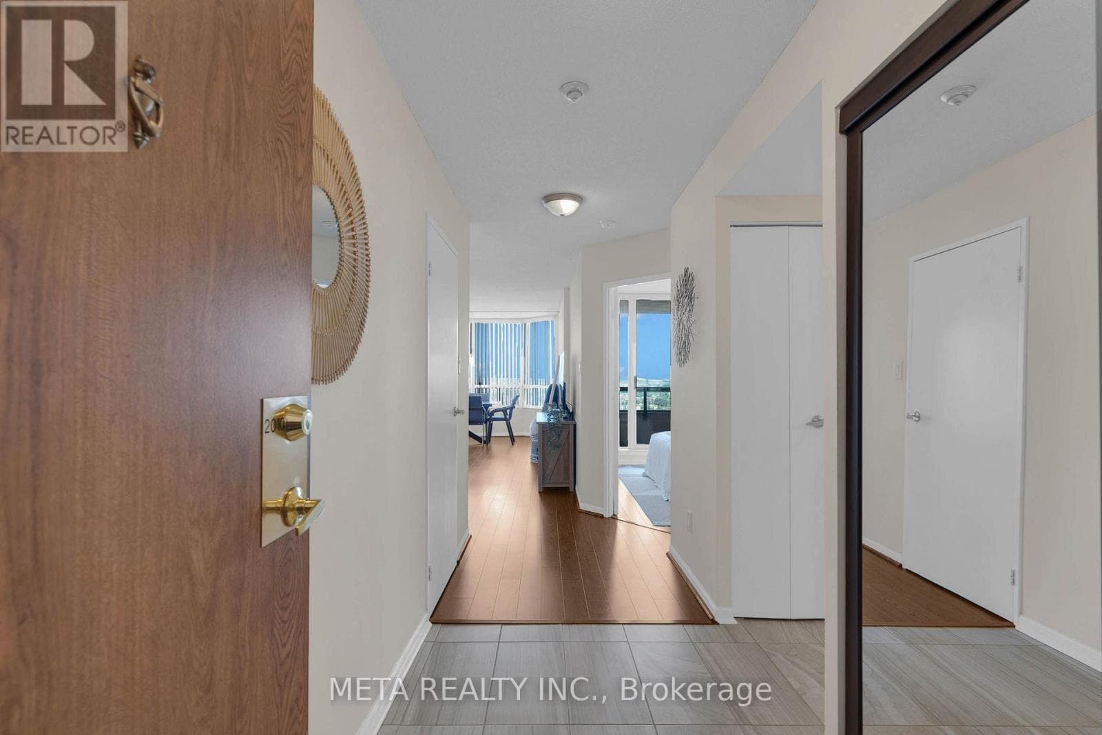 Photo of 2010 - 550 WEBB DRIVE