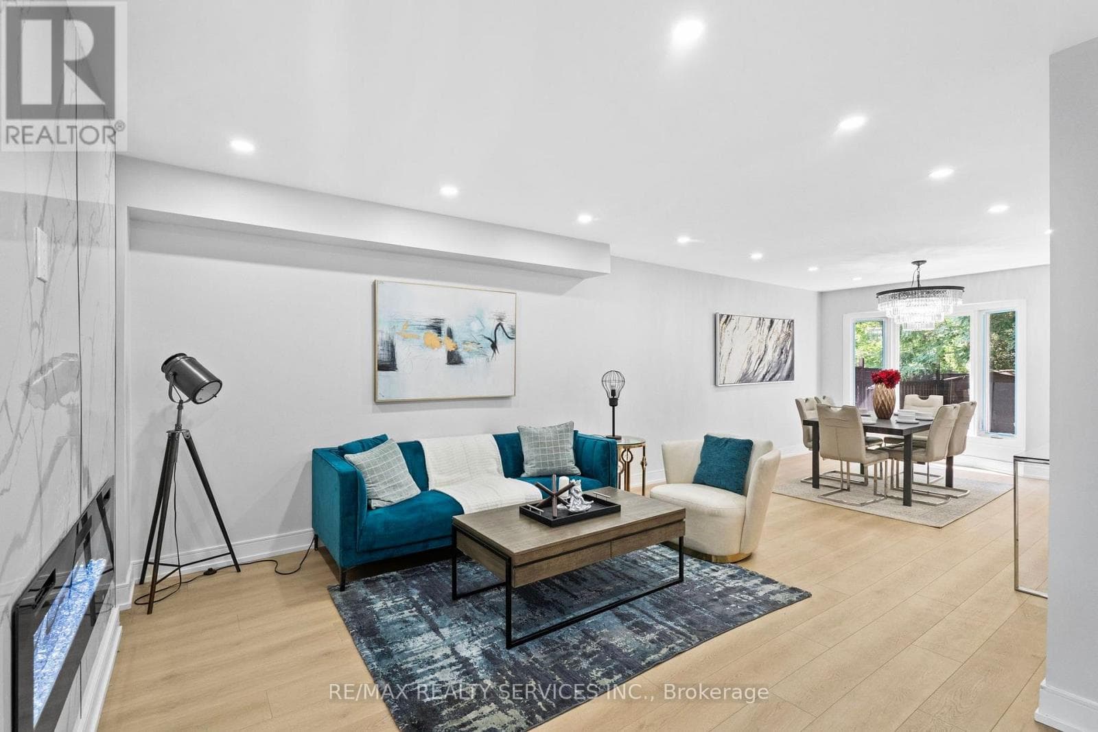 Photo of 1273 BARBERRY GREEN