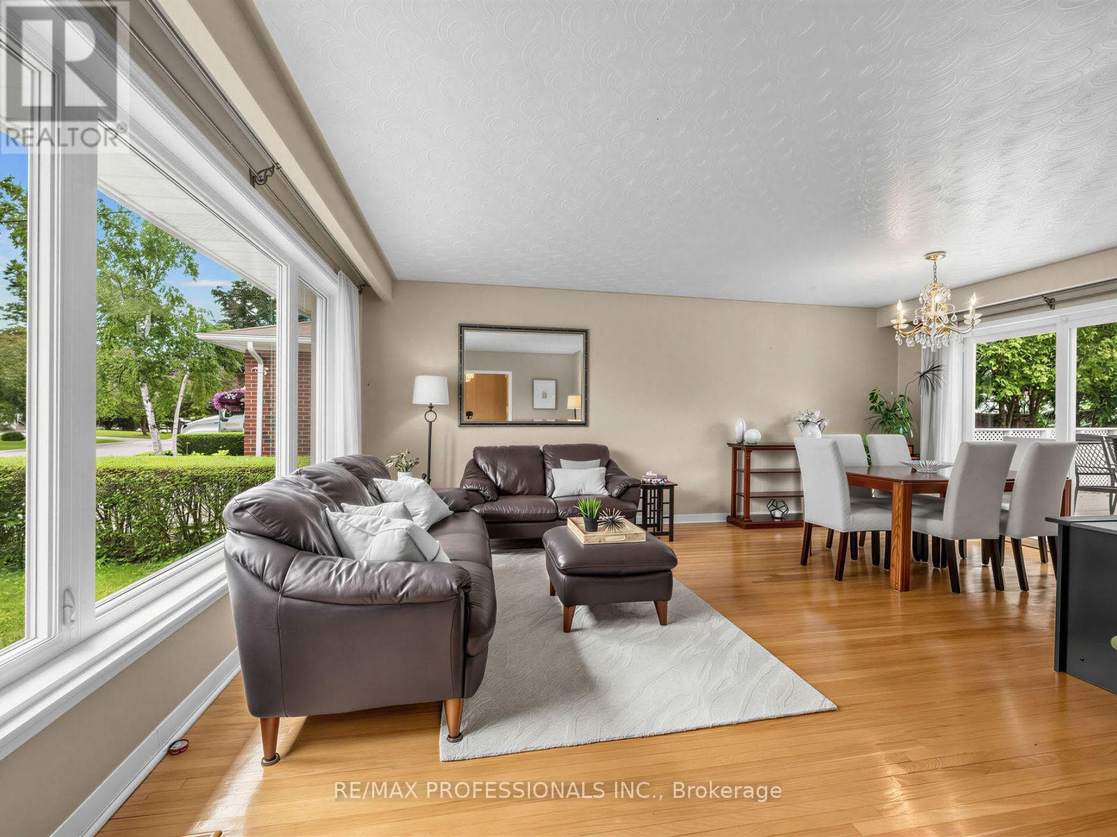 Photo of 793 NETHERTON CRESCENT