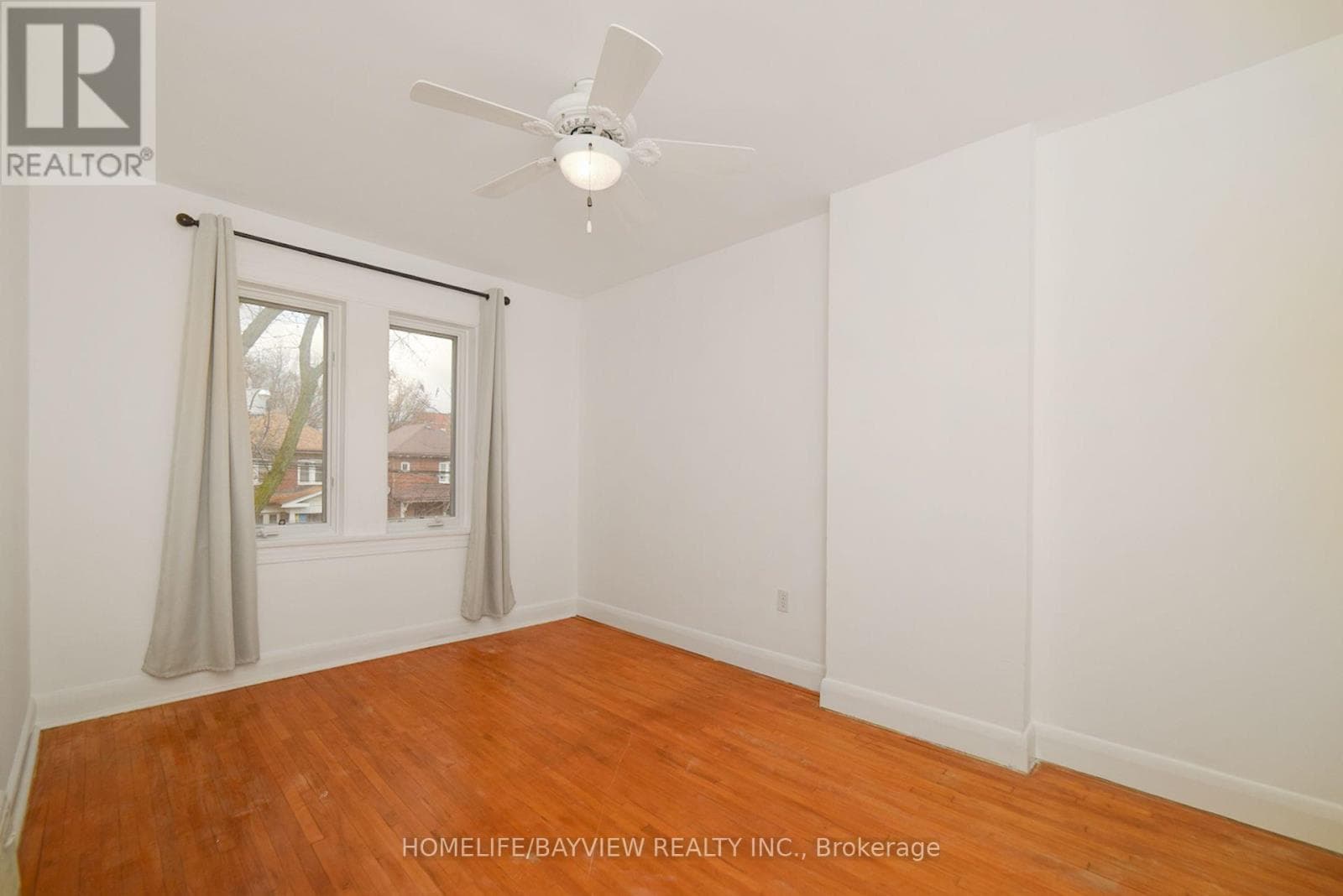 Photo of 27 CRANBROOKE AVENUE