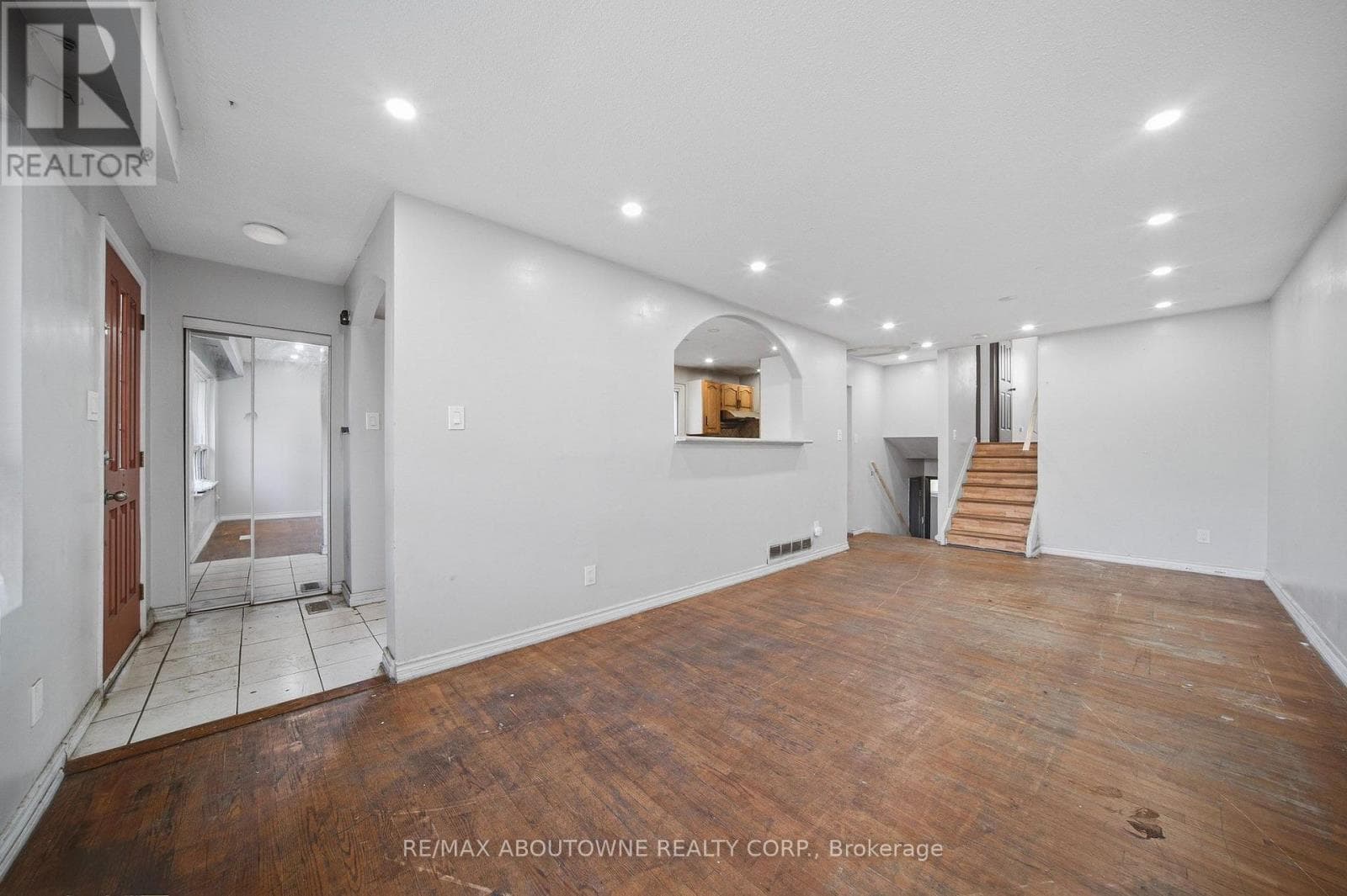 Photo of 34 SEABORN ROAD