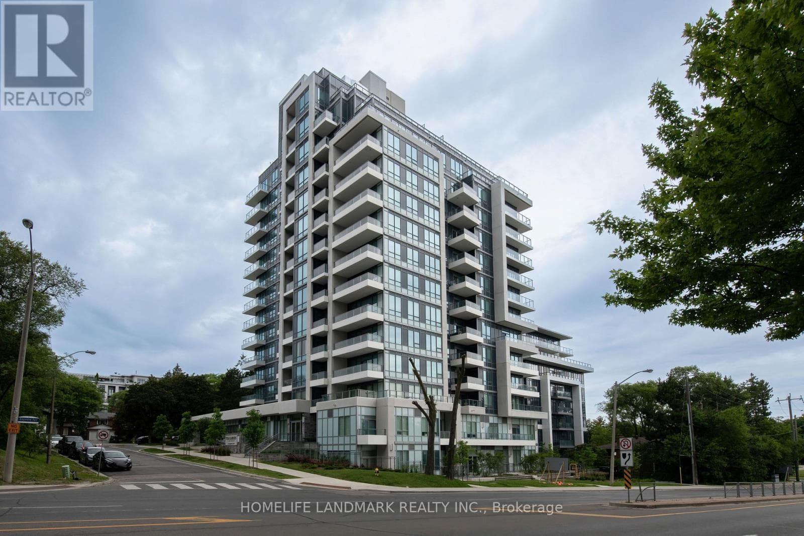 Photo of 710 - 2 TEAGARDEN COURT