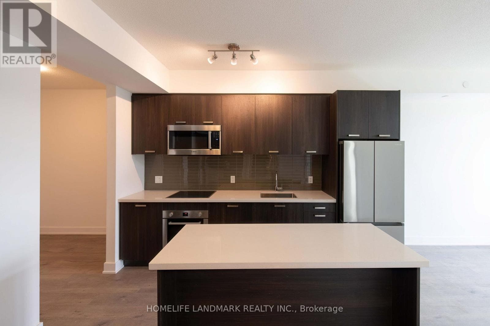 Photo of 710 - 2 TEAGARDEN COURT
