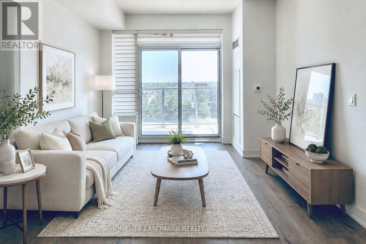 Photo of 710 - 2 TEAGARDEN COURT
