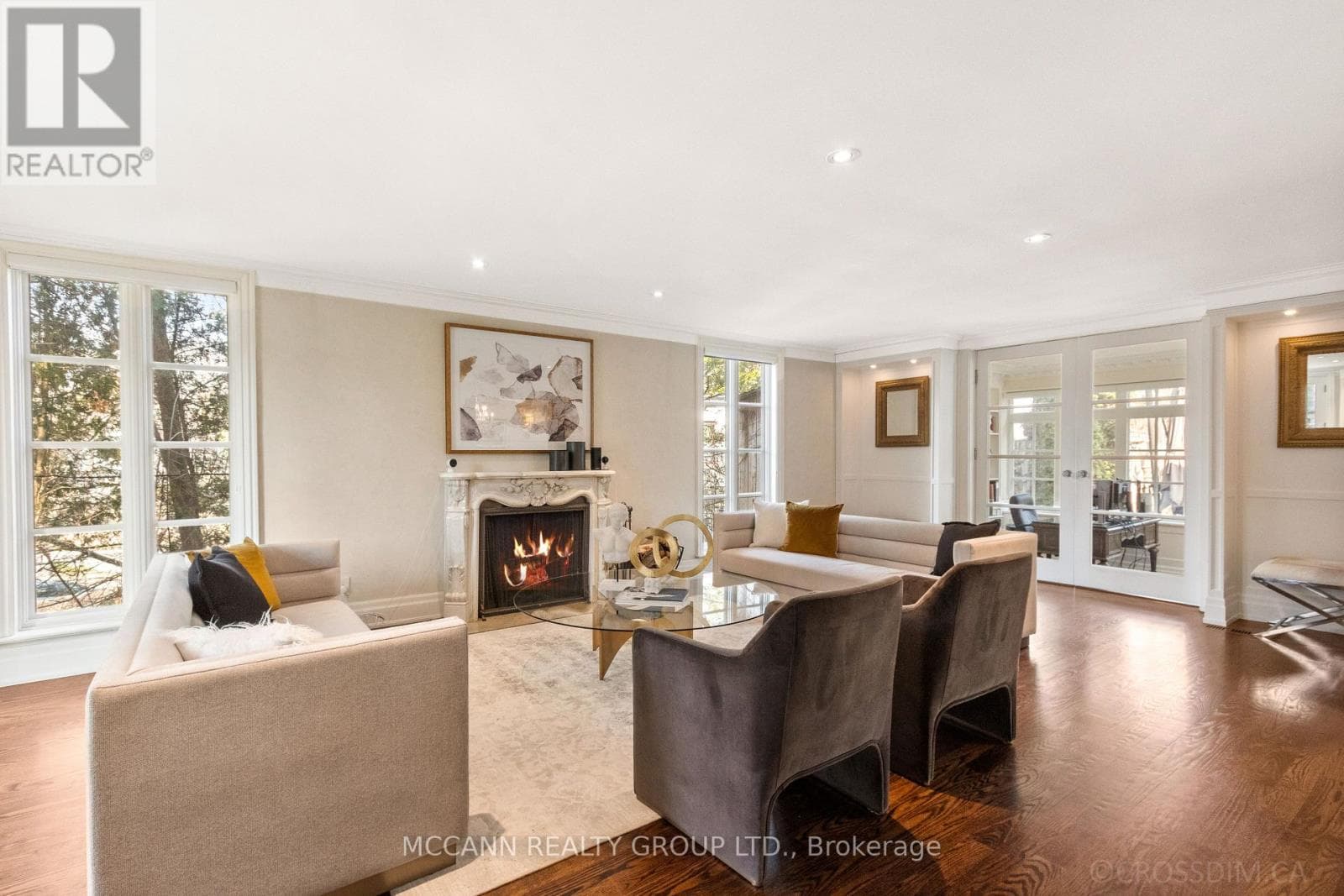 Photo of 27 STRATHGOWAN CRESCENT