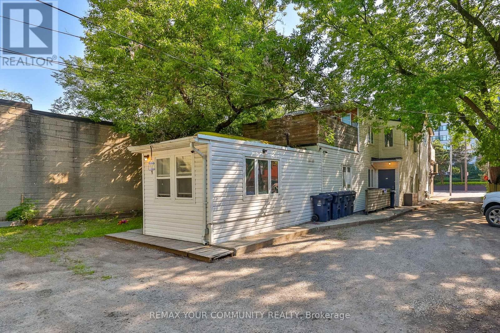 Photo of 316 DUFFERIN STREET