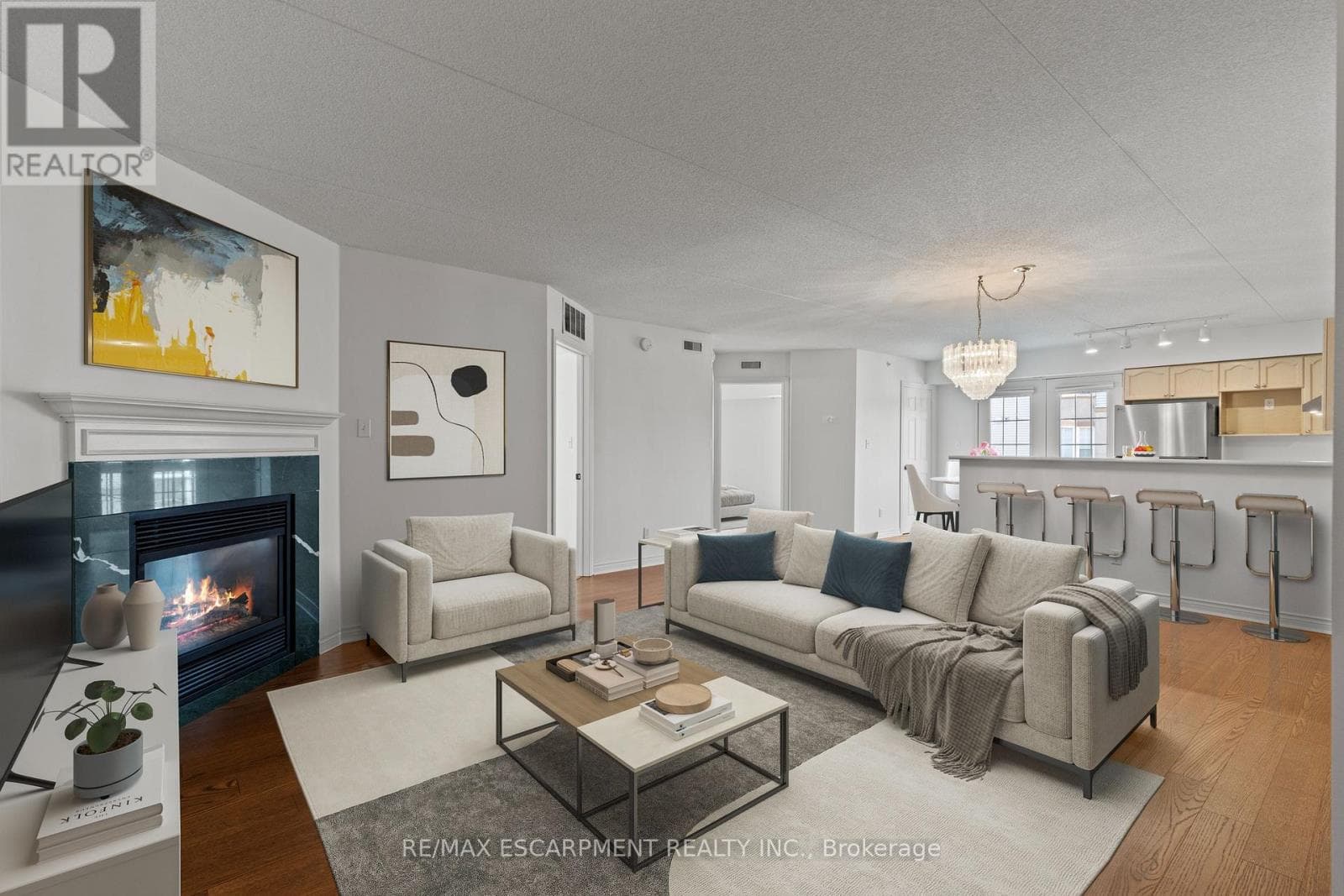 Photo of 202 - 4005 KILMER DRIVE