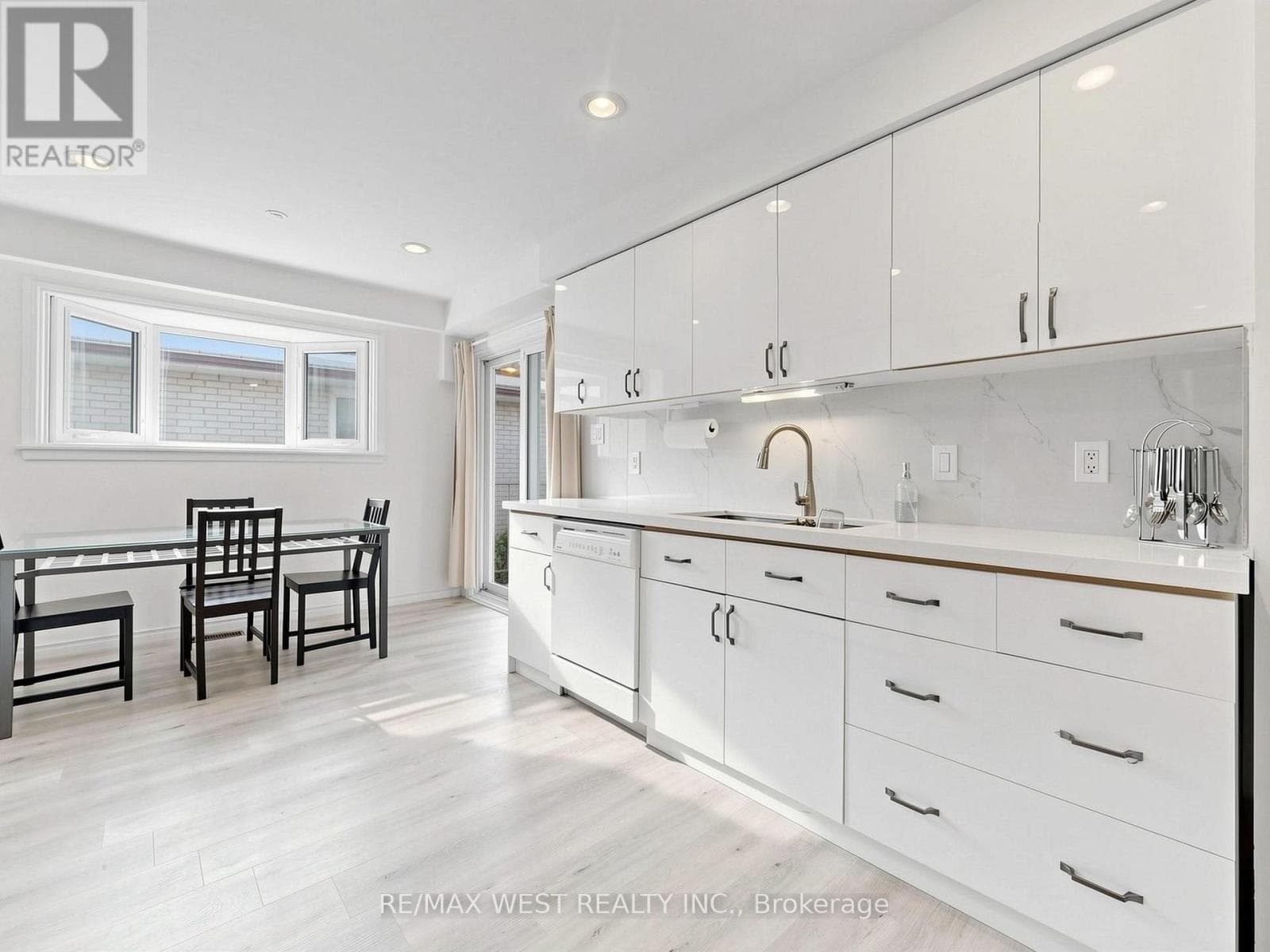 Photo of 41 BURNVIEW CRESCENT