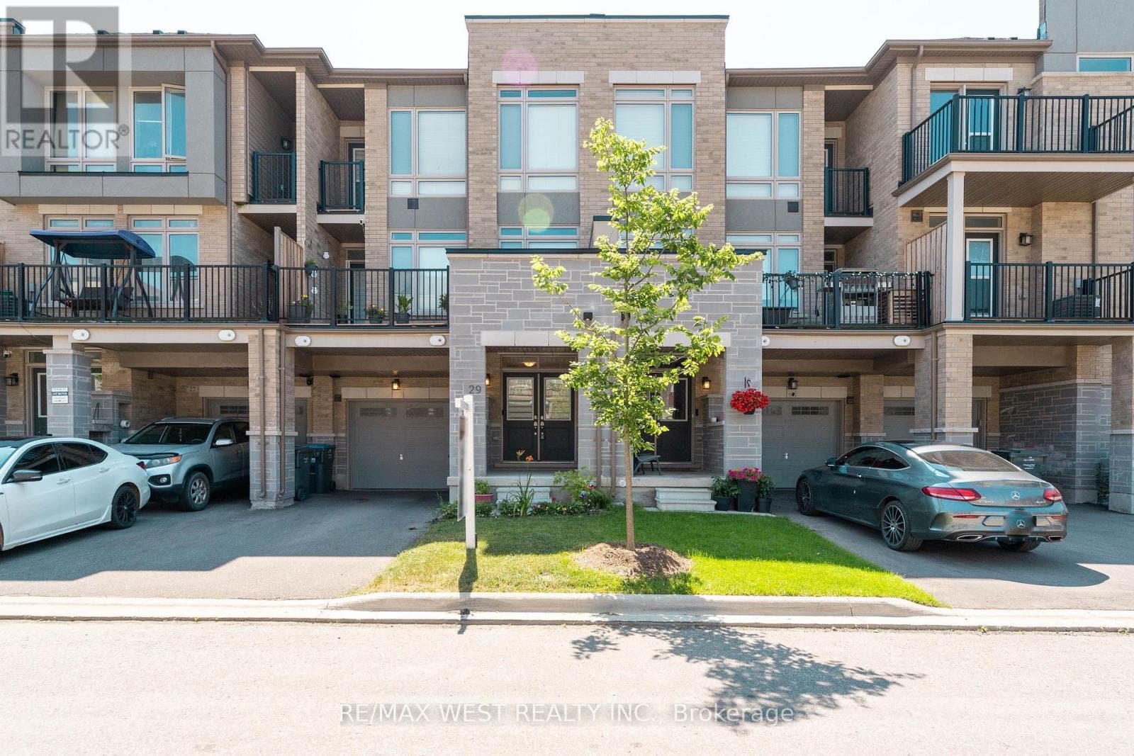 Photo of 29 ARROWVIEW DRIVE