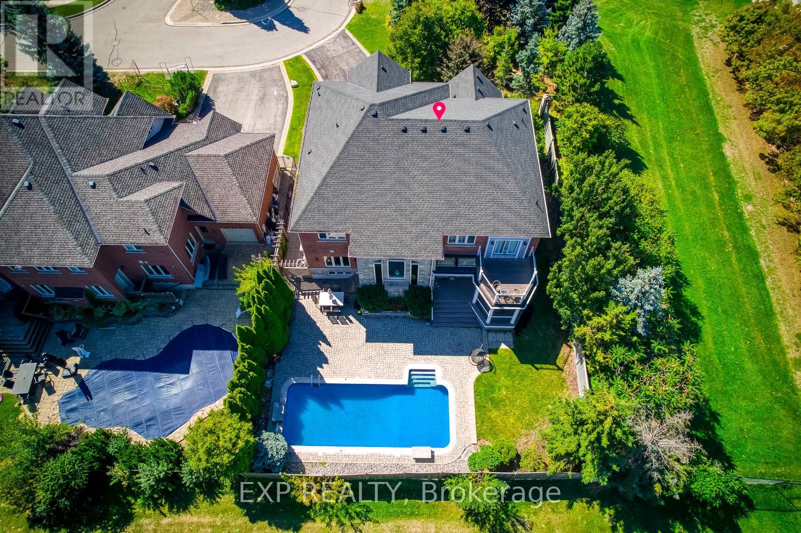 Photo of 530 GOLFVIEW COURT