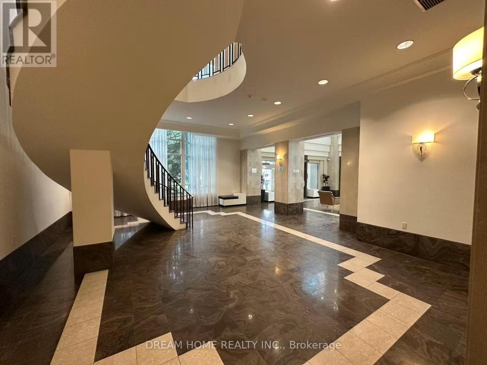 Photo of 2323 - 68 CORPORATE DRIVE