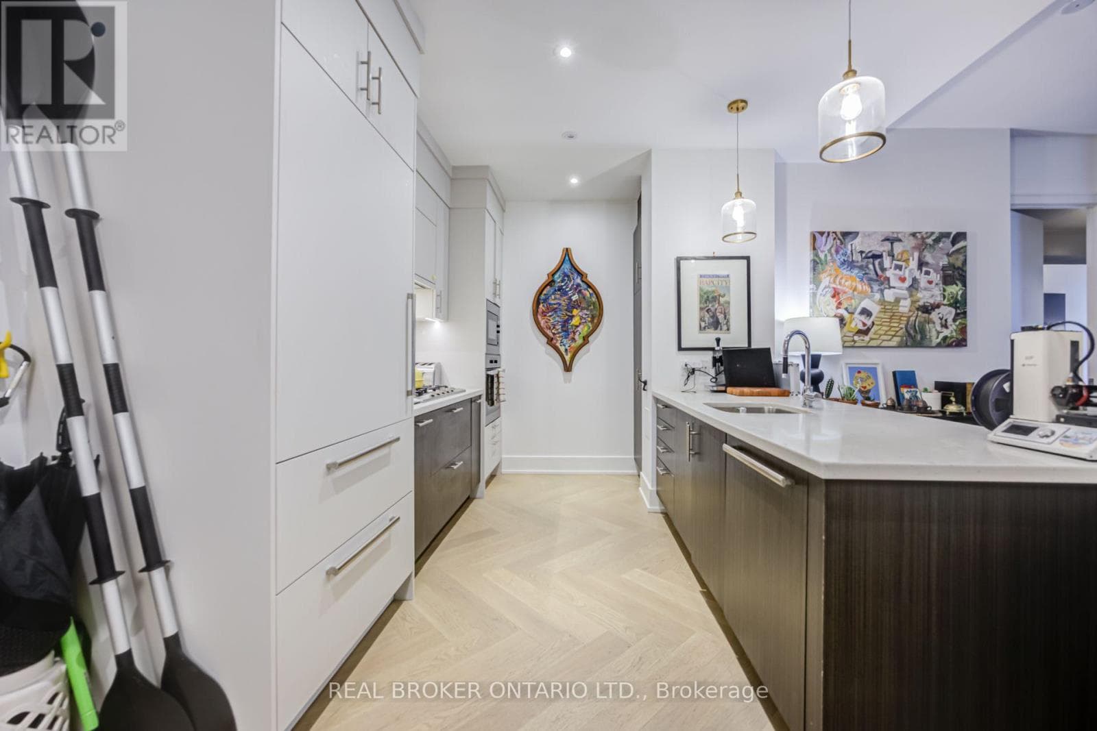 Photo of 916 - 29 QUEENS QUAY E