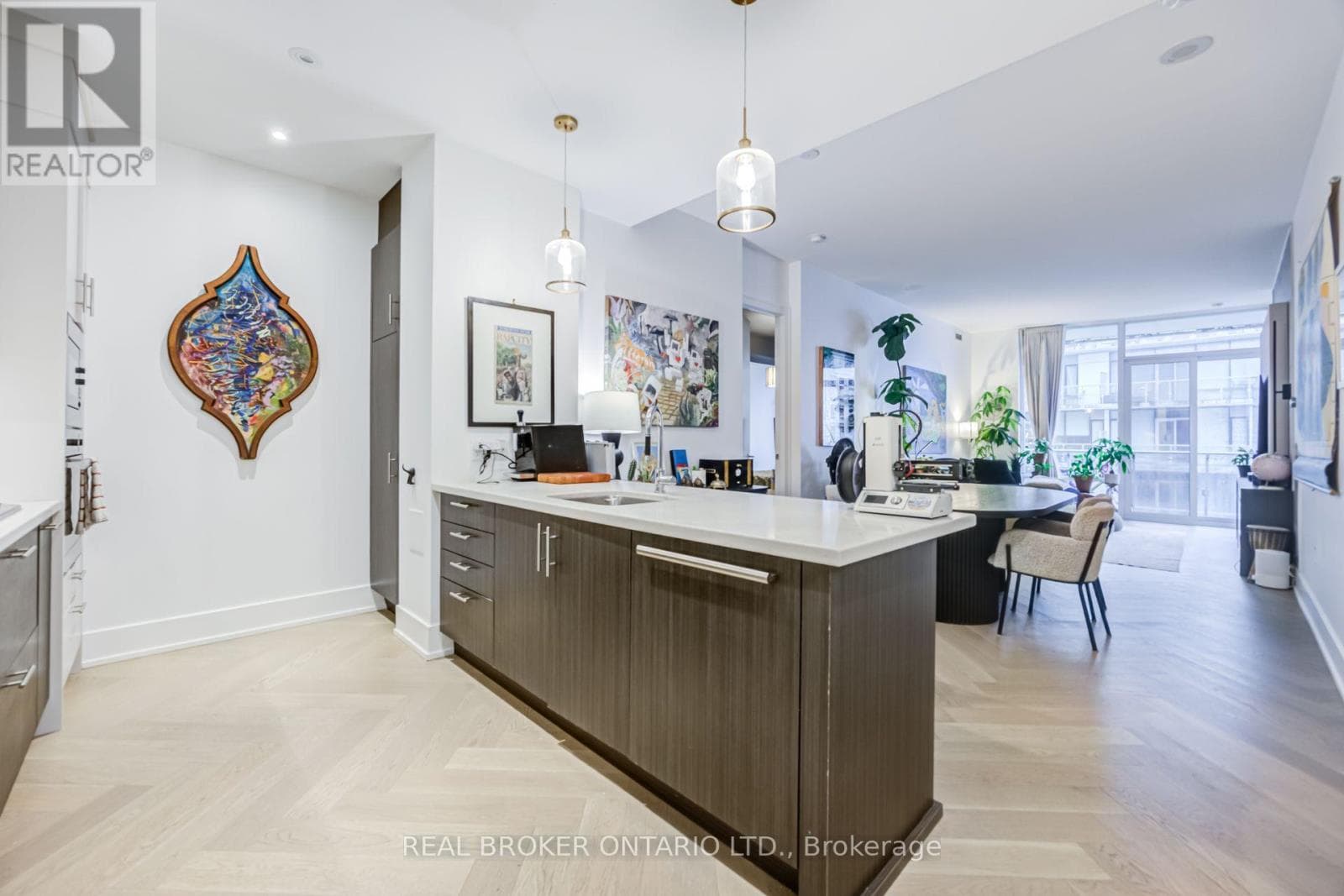 Photo of 916 - 29 QUEENS QUAY E