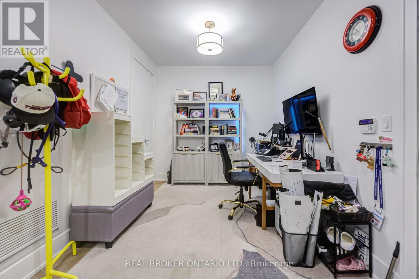 Photo of 916 - 29 QUEENS QUAY E