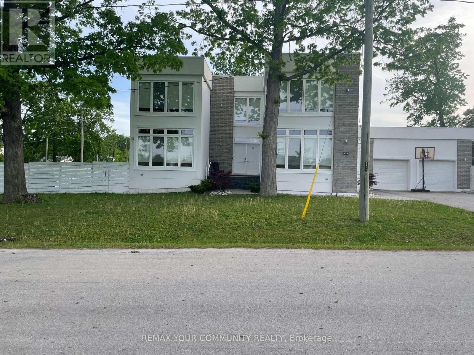 Photo of 338 WOODALE AVENUE