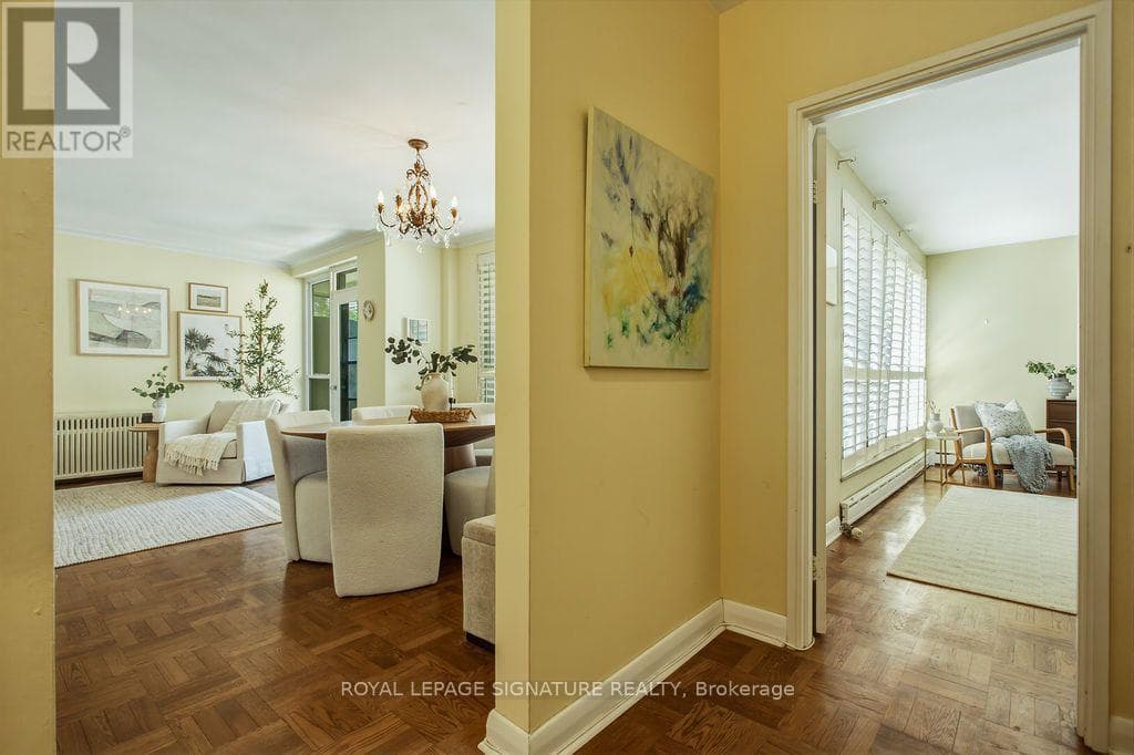 Photo of 203 - 30 ELM AVENUE
