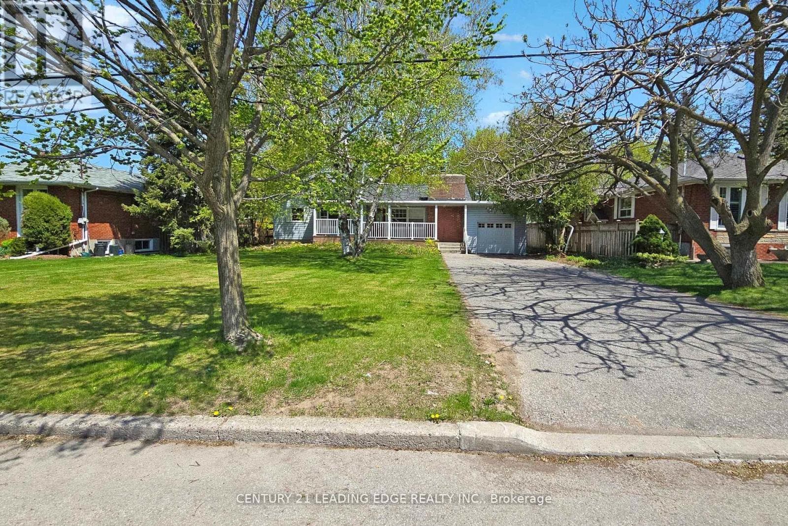 Photo of B - 21 WEXFORD BOULEVARD