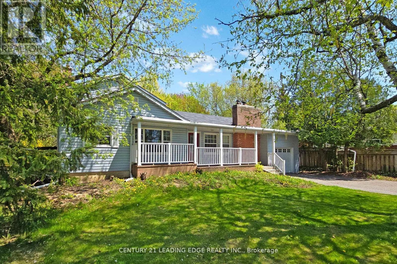 Photo of B - 21 WEXFORD BOULEVARD
