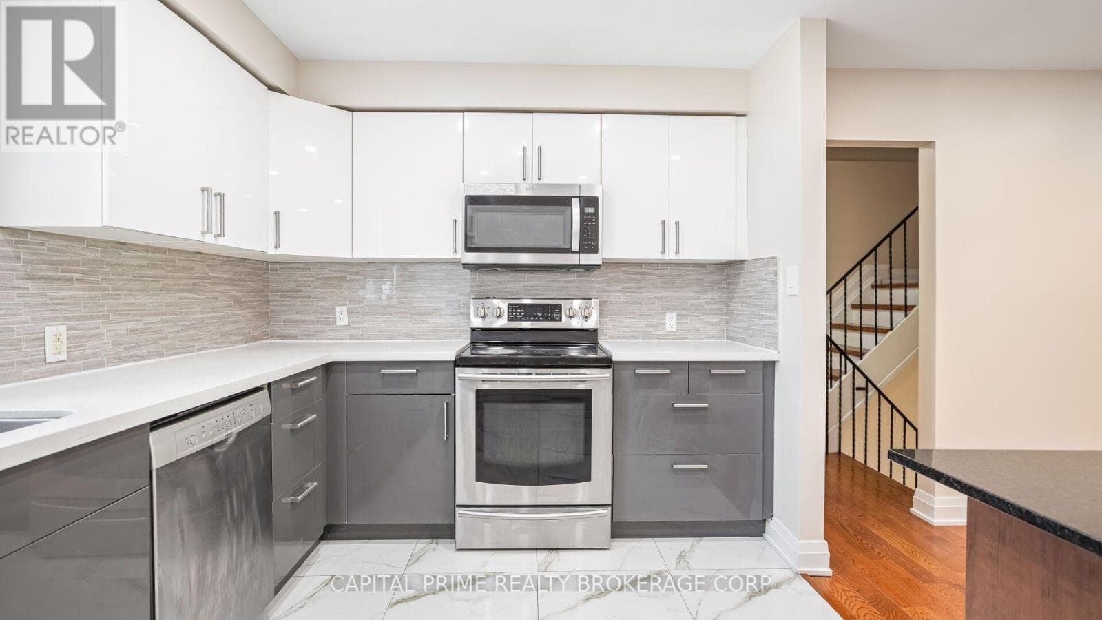 Photo of 36 - 250 BRIDLETOWNE CIRCLE