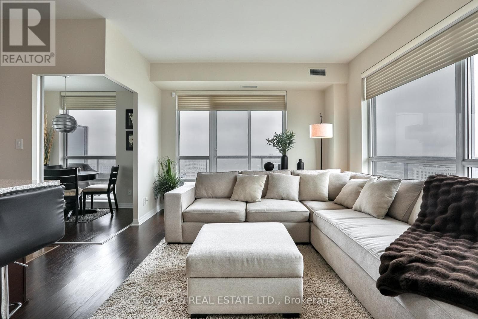 Photo of 2110 - 30 HERONS HILL WAY