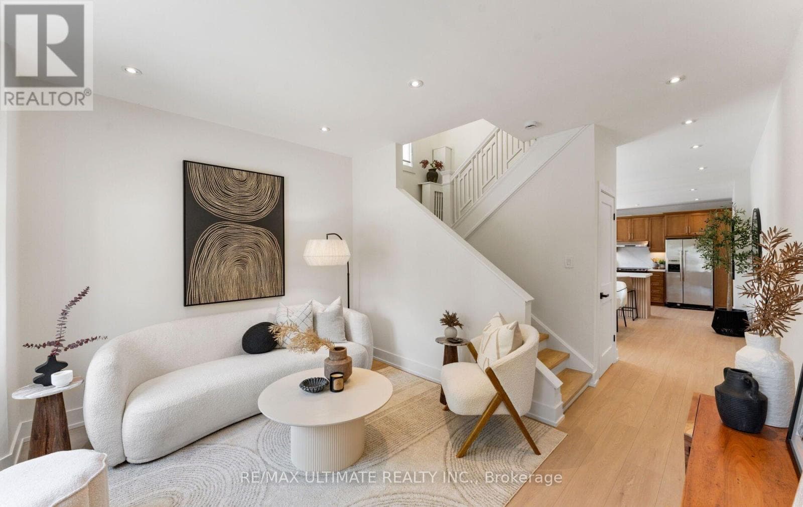 Photo of 906 LOGAN AVENUE