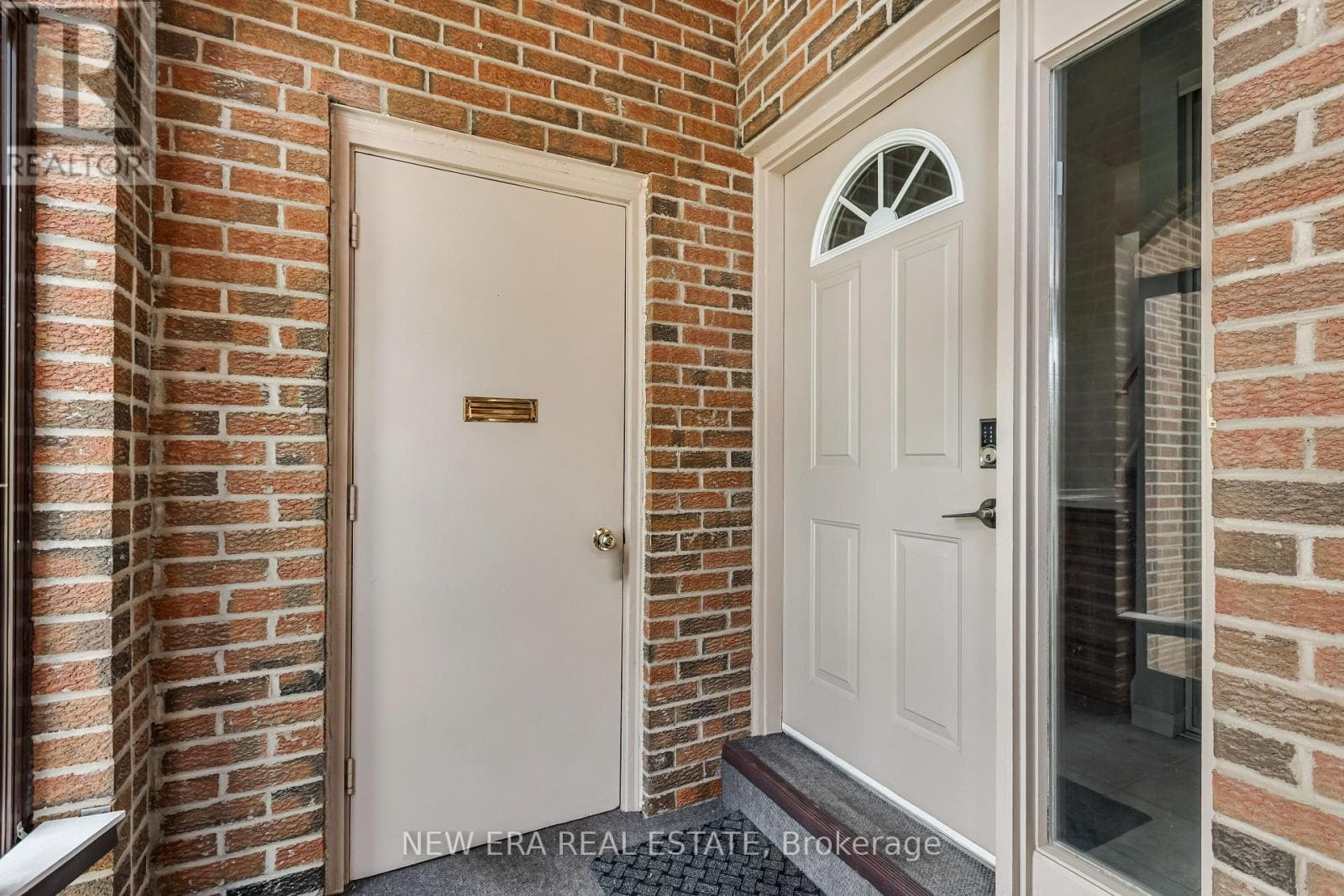 Photo of 4059 TEAKWOOD DRIVE