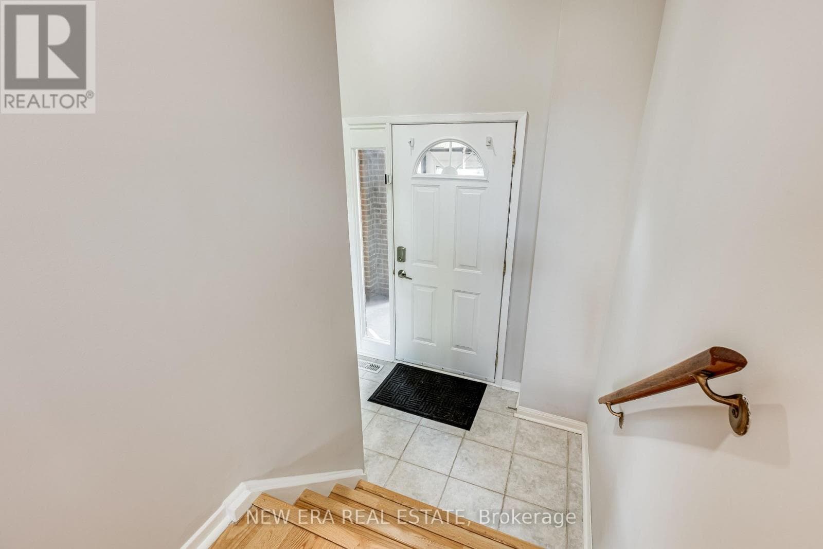 Photo of 4059 TEAKWOOD DRIVE