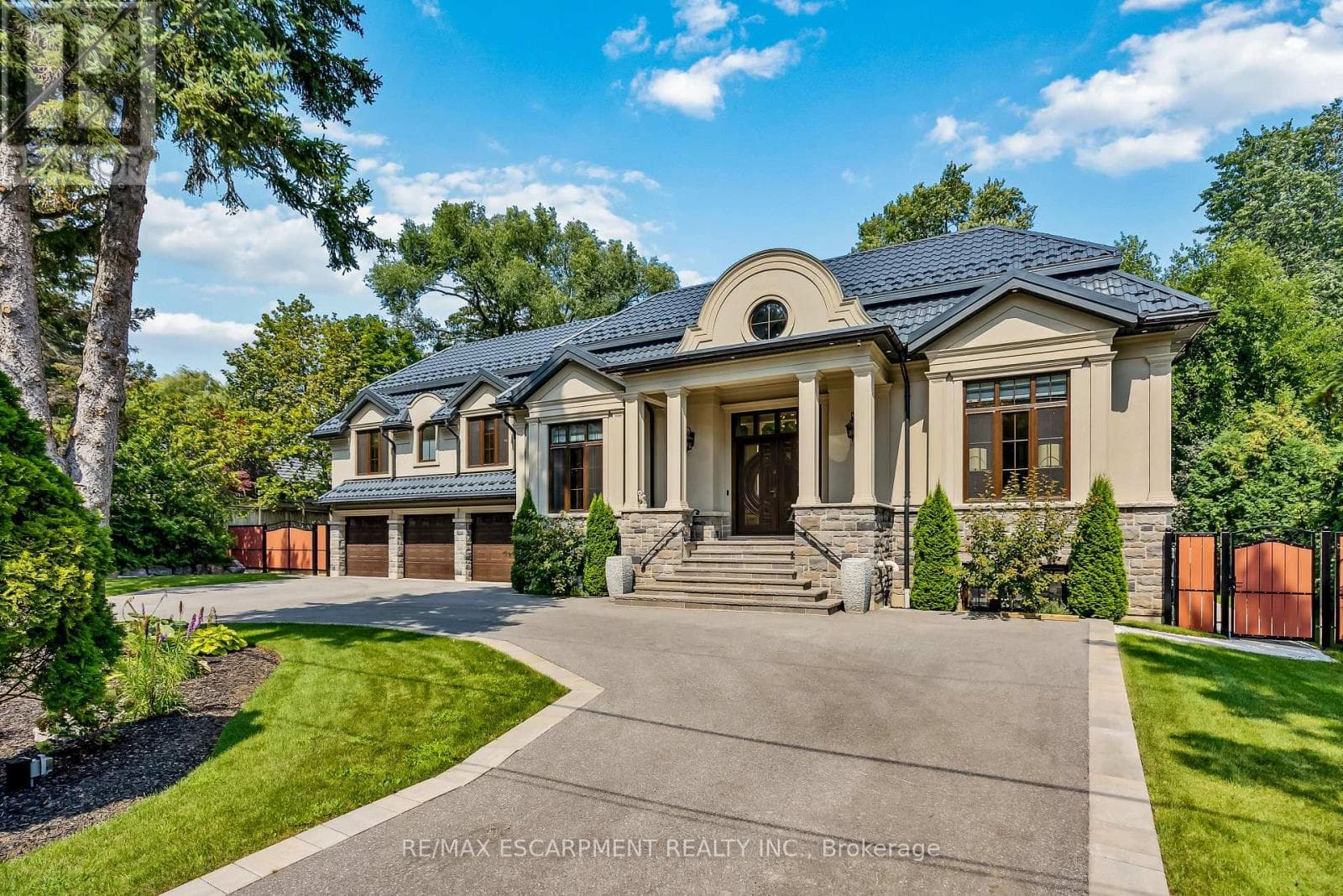 Photo of 539 OLD POPLAR ROW