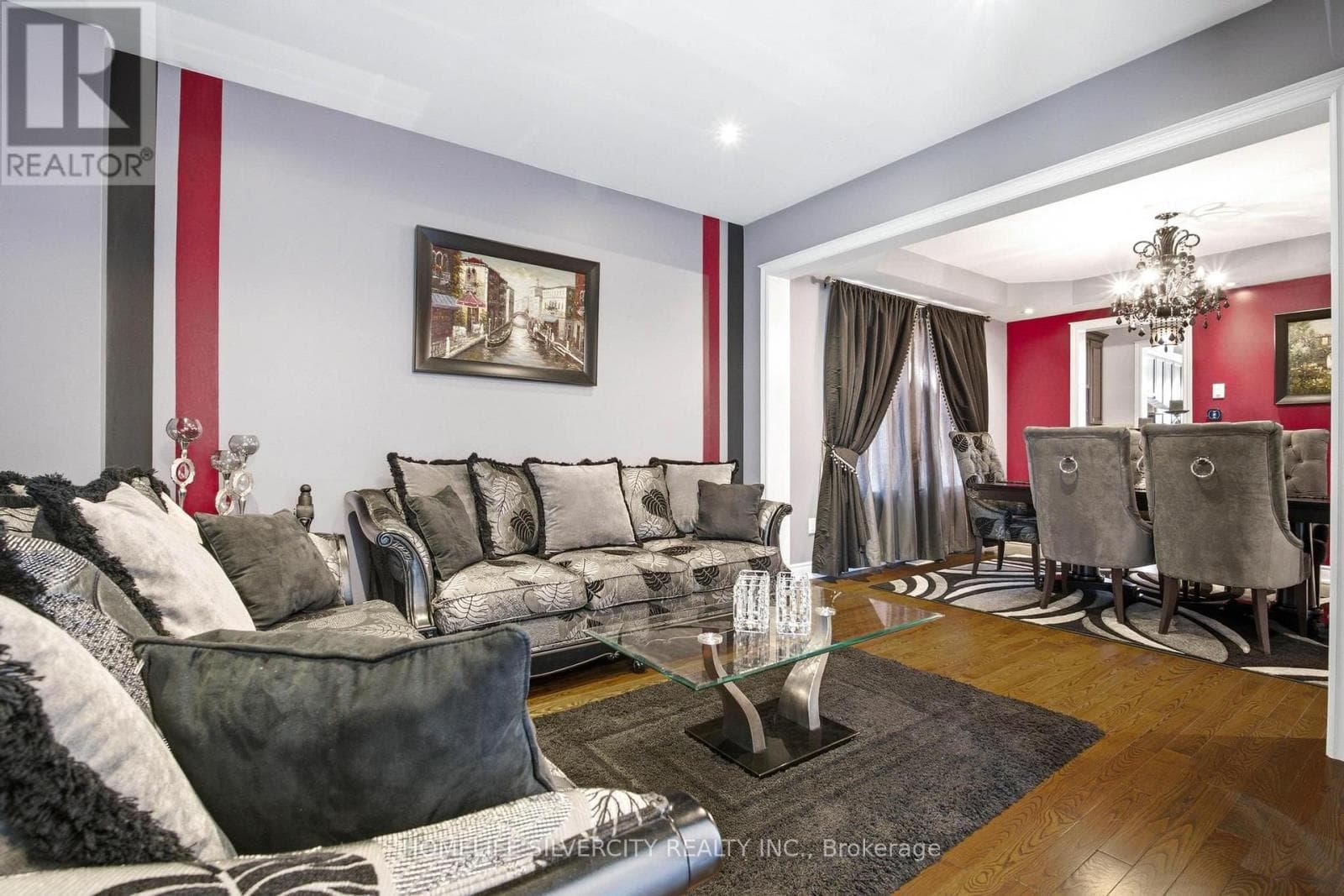 Photo of 64 SCOTCHMERE CRESCENT