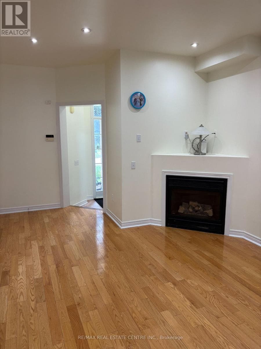 Photo of 799 LEDBURY CRESCENT