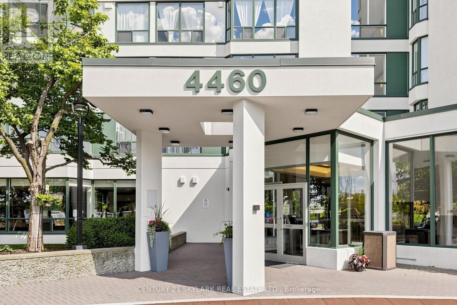 Photo of 1611 - 4460 TUCANA COURT