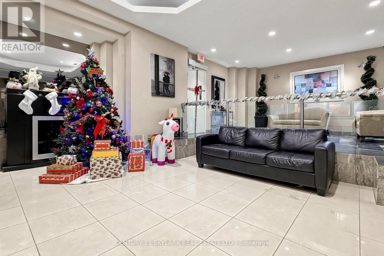 Photo of 1611 - 4460 TUCANA COURT