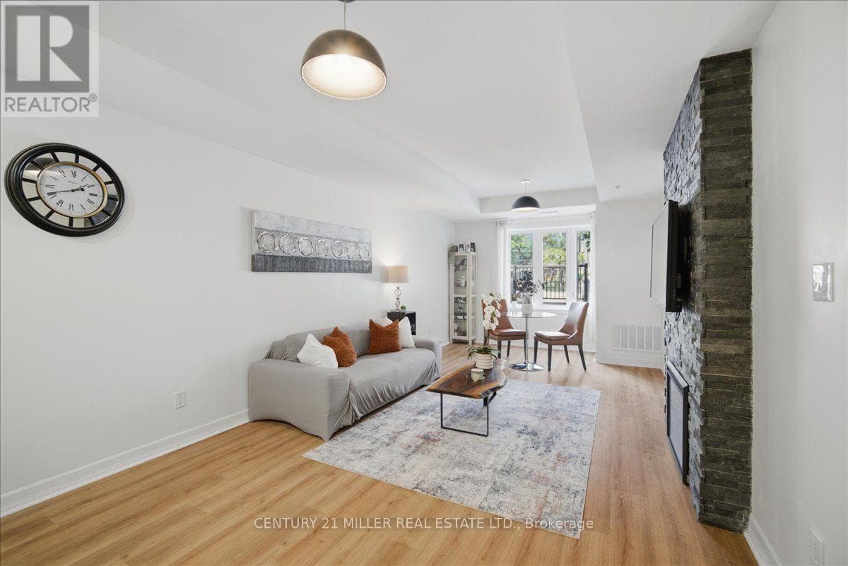 Photo of 102 - 70 STEWART STREET