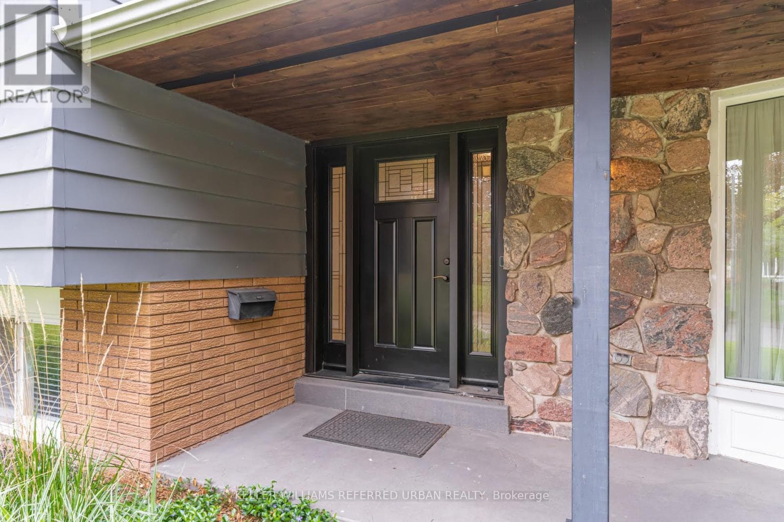 Photo of 5171 MULBERRY DRIVE