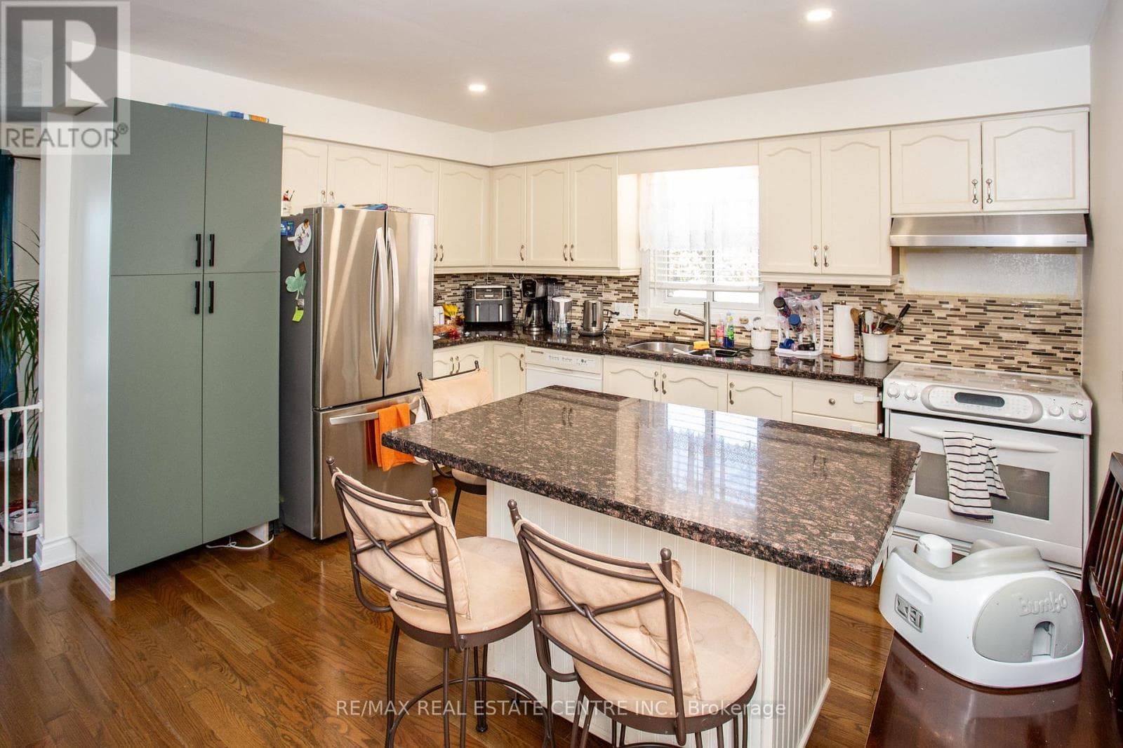 Photo of 4386 CURIA CRESCENT