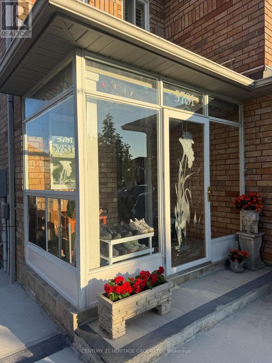 Photo of 5781 SIDMOUTH STREET