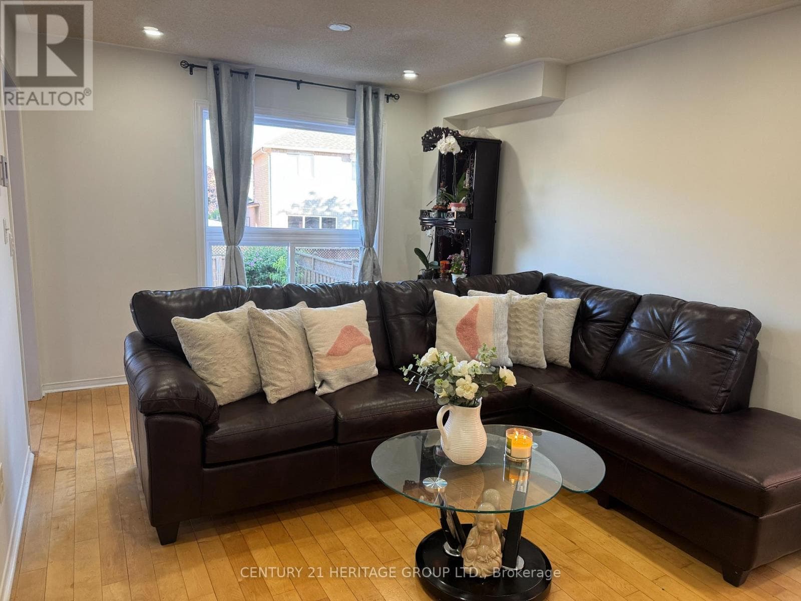 Photo of 5781 SIDMOUTH STREET