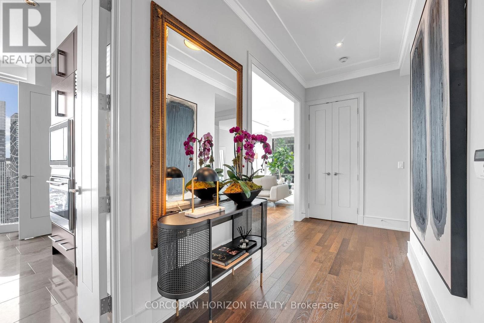 Photo of 3303 - 183 WELLINGTON STREET W