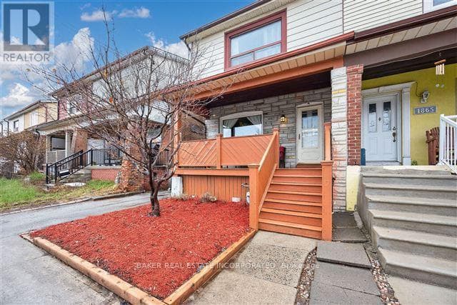 Photo of 1867 DUFFERIN STREET