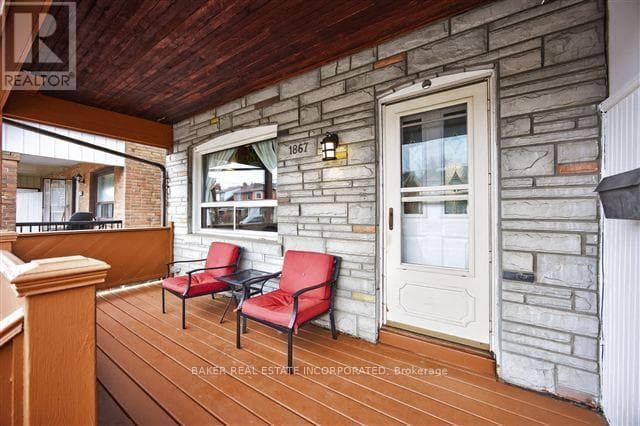 Photo of 1867 DUFFERIN STREET