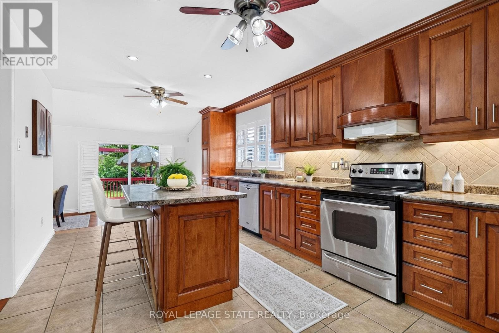 Photo of 3631 CHERRINGTON CRESCENT